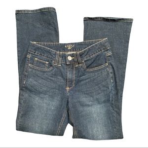 Lee Rider jeans size eight medium in excellent condition!